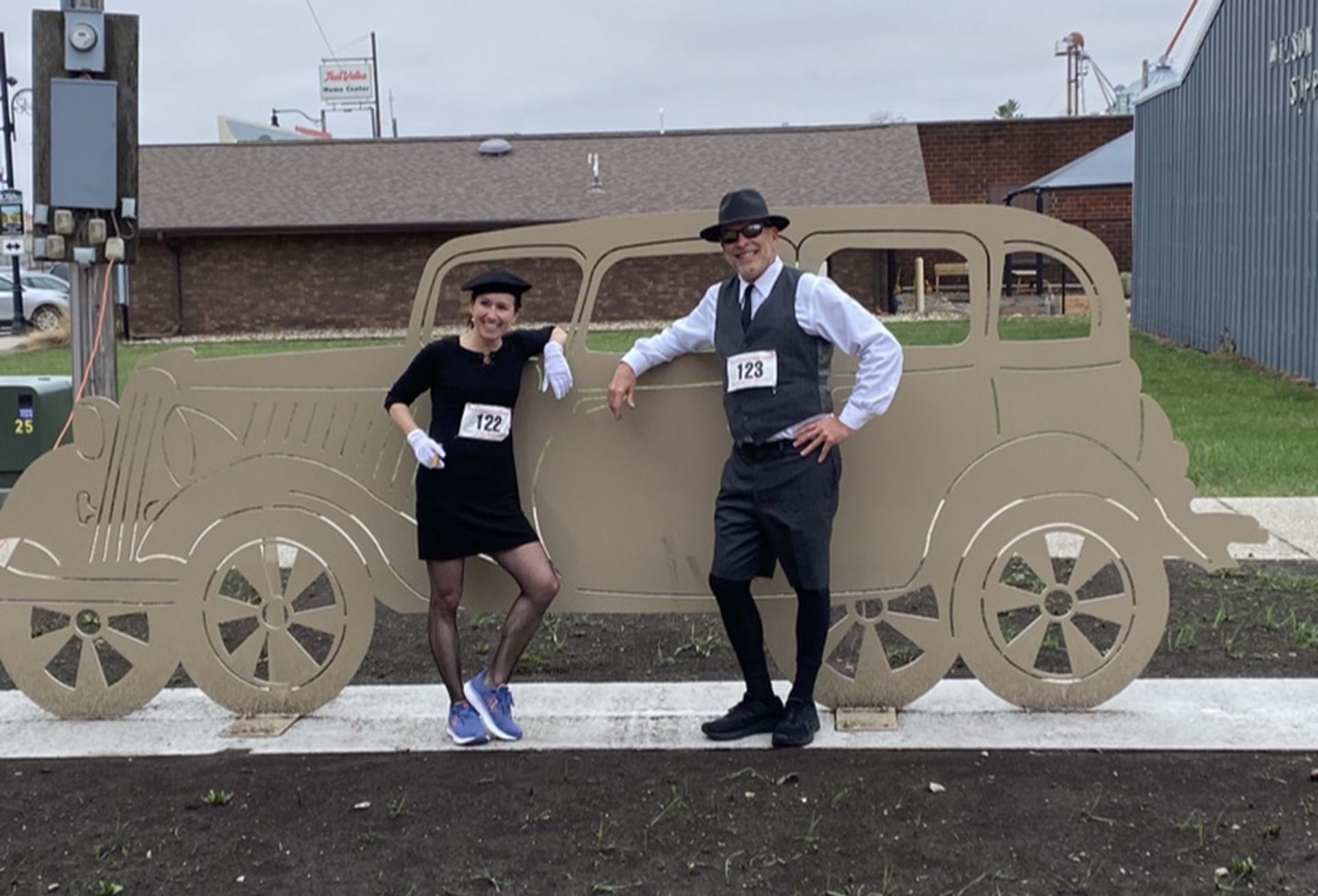 Bonnie & Clyde runners