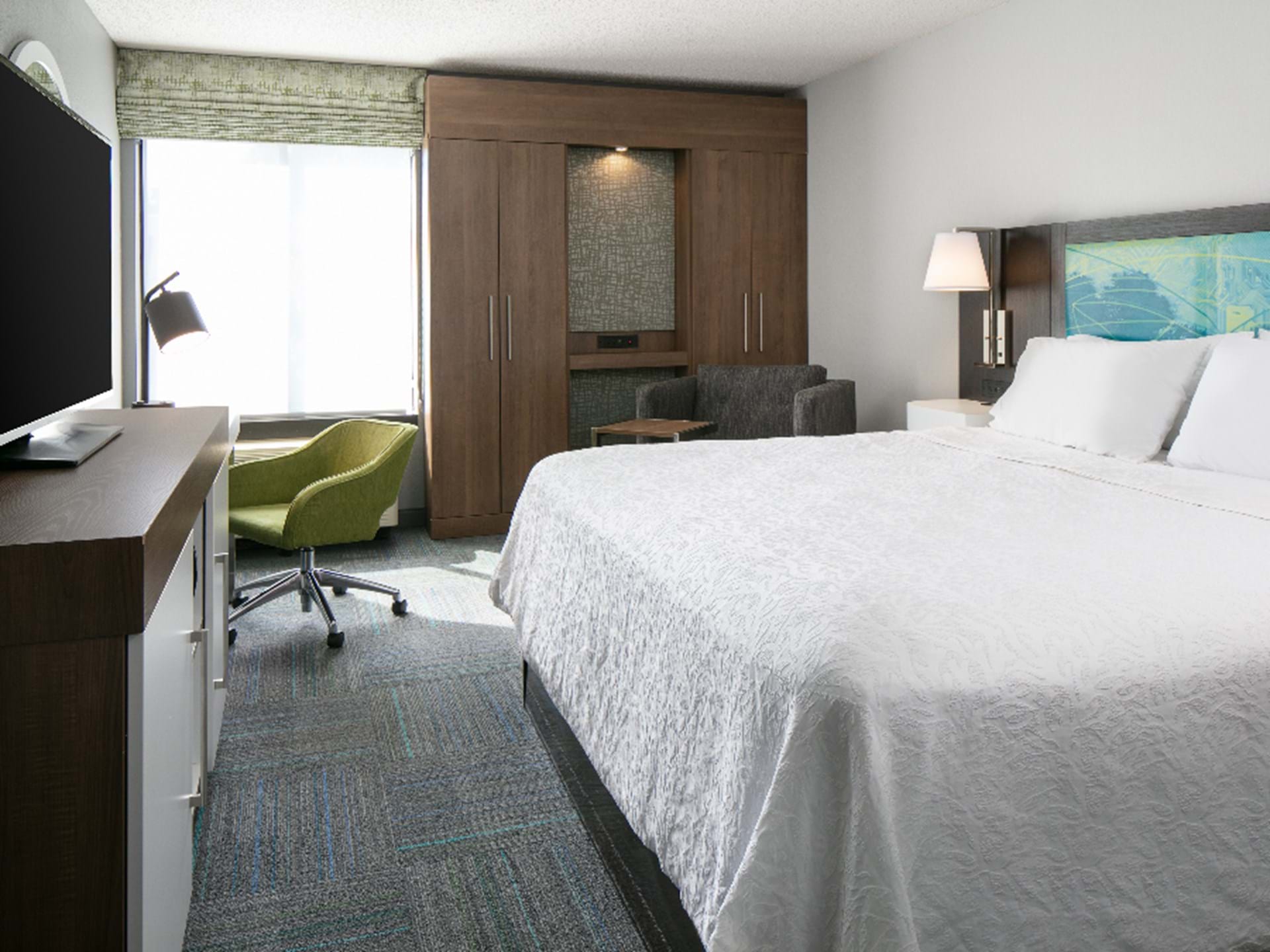 Updated guestrooms with free wi-fi