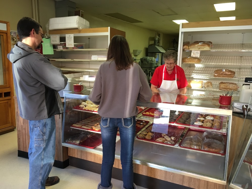 Iowa's Best Donuts: Pedretti's Bakery, Elkader