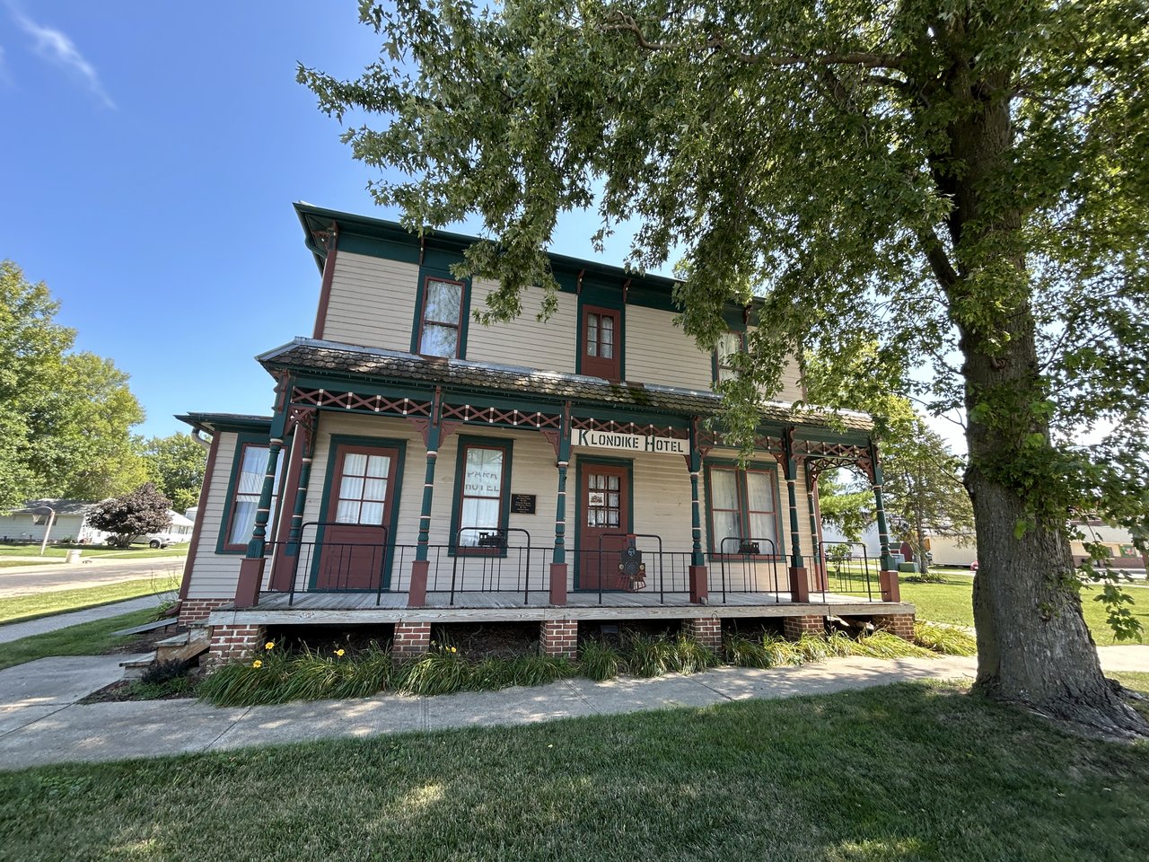 13 of Iowa's Most Spooky Spots: Klondike Hotel