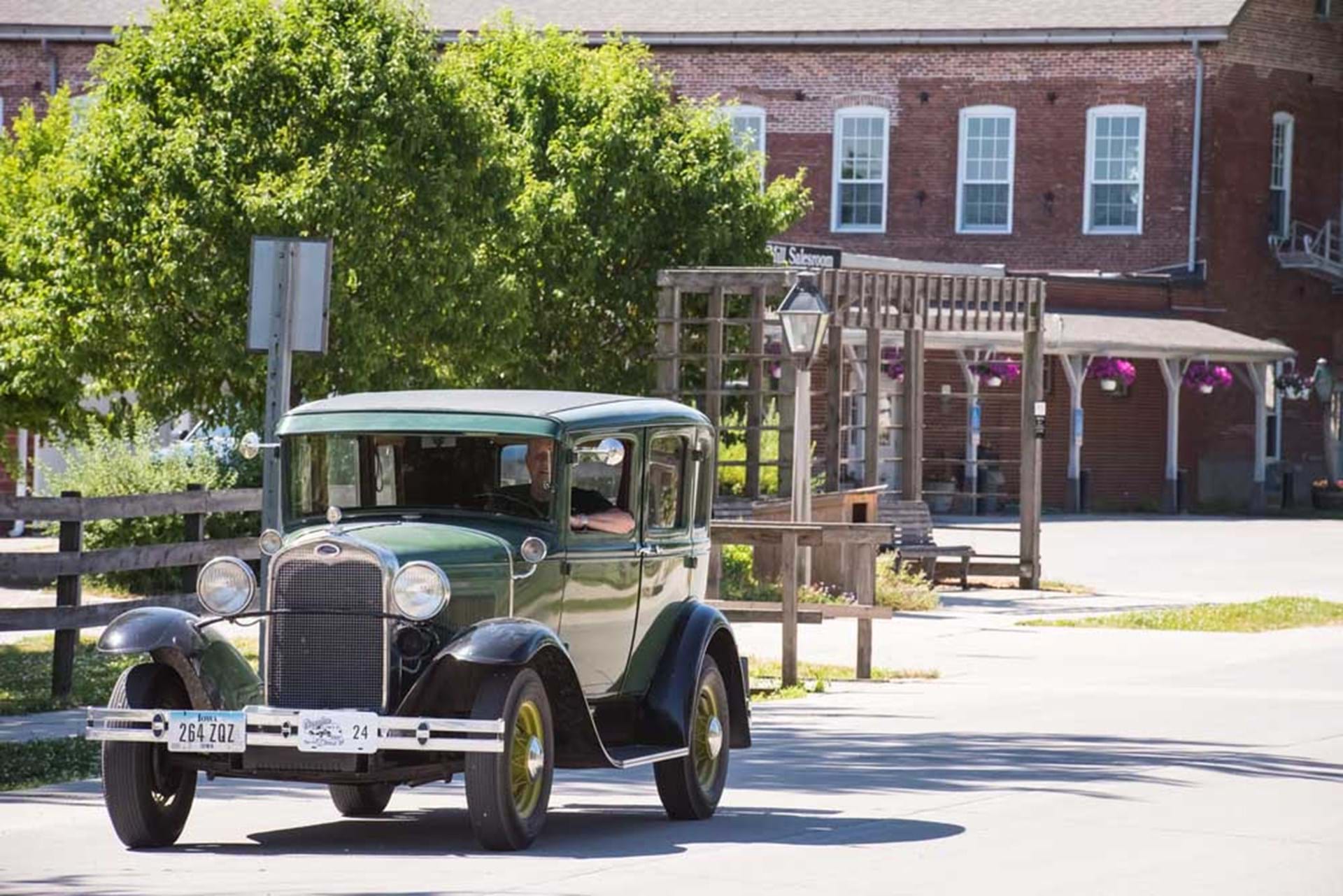 Iowa Valley Scenic Byway: Amana Colonies