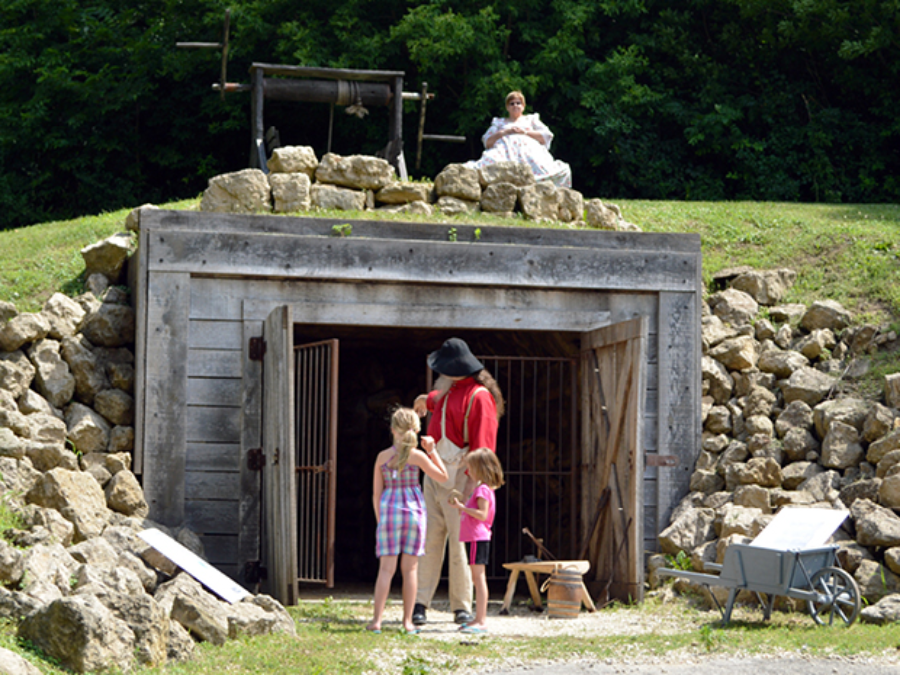 mathias-ham-house-historic-site-dubuque-iowa-travel-iowa