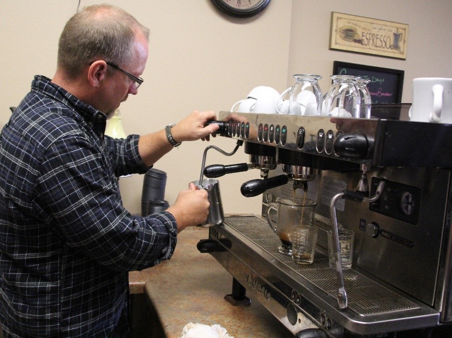 Iowa's Best Coffee Shops: Aromas, Charles City