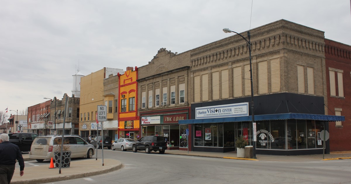 Charming Main Streets | Travel Iowa