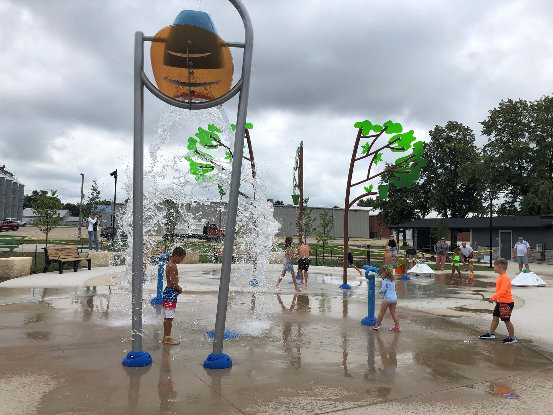 Central Park Splash Pad dump bucket