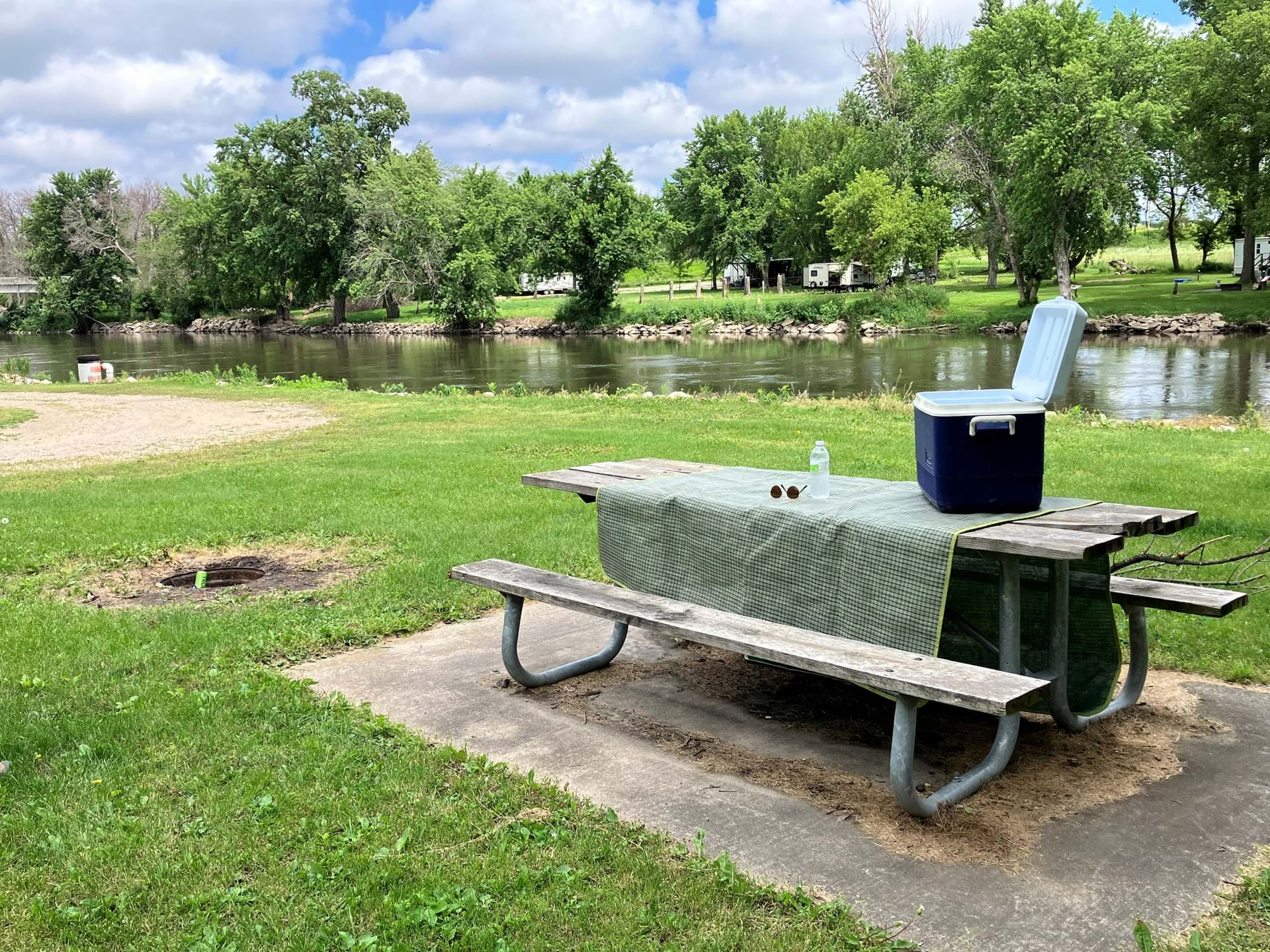 Shell Rock River side picnicking